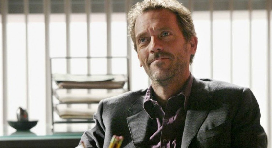 Hugh Laurie, o Dr House, fala sobre como combater o coronavírus