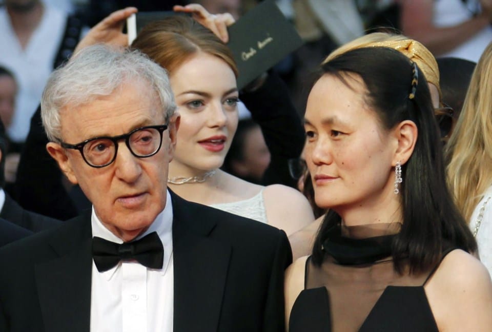 Woody Allen afirma que se casou com filha adotiva por motivos financeiros