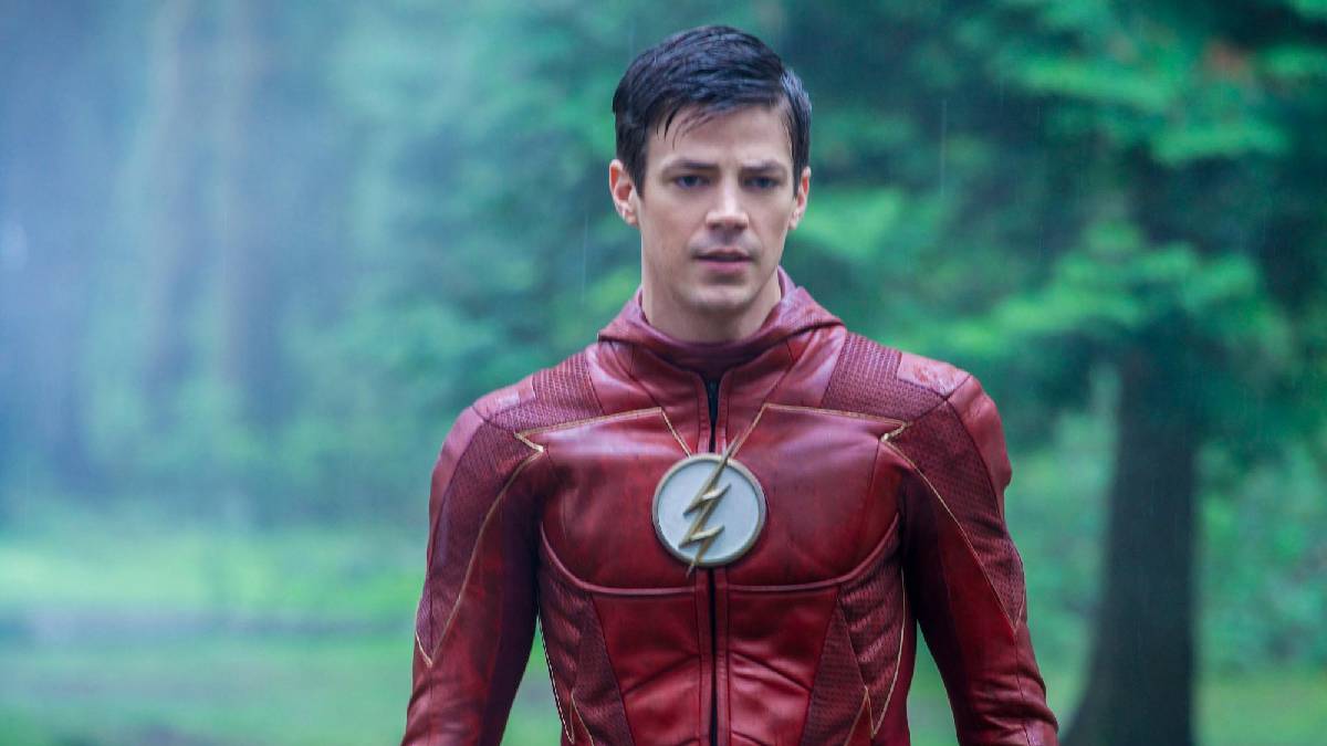 Grant Gustin quer que The Flash dure tanto quanto Smallville