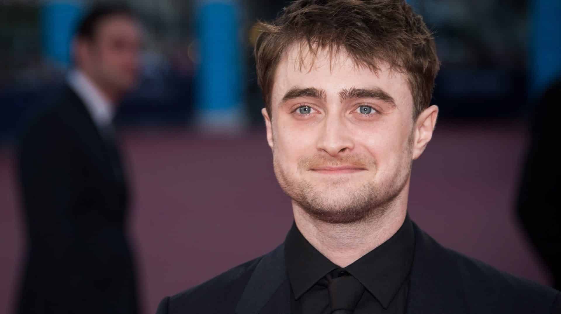 Harry Potter | Fãs fingem que Daniel Radcliffe é o autor da saga após polêmicas de J.K. Rowling