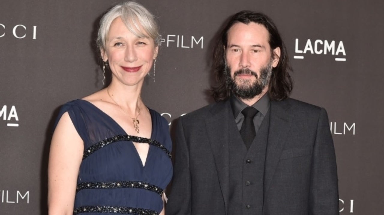 Namorada de Keanu Reeves pede ordem de restrição contra fã