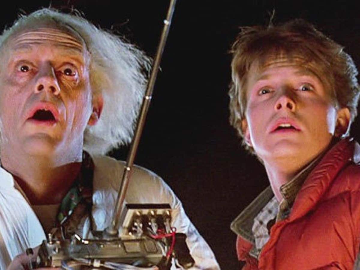 Doc Brown de ‘De Volta para o Futuro’ confirma lançamento de Vingadores 26 em 2077