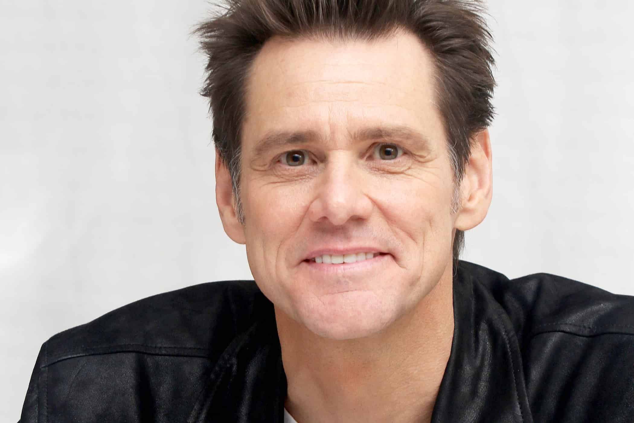 Jim Carrey critica gestão Trump: “Incontáveis ​​vidas americanas foram arruinadas”