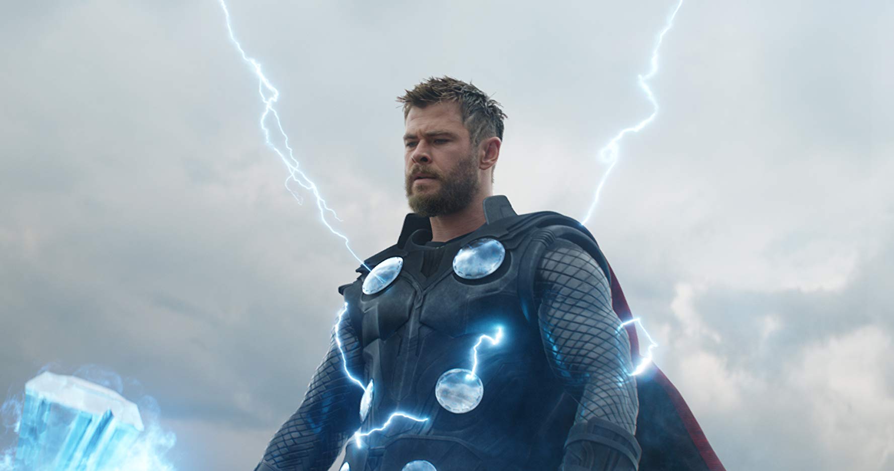 Chris Hemsworth garante que continuará como o Thor após novo filme