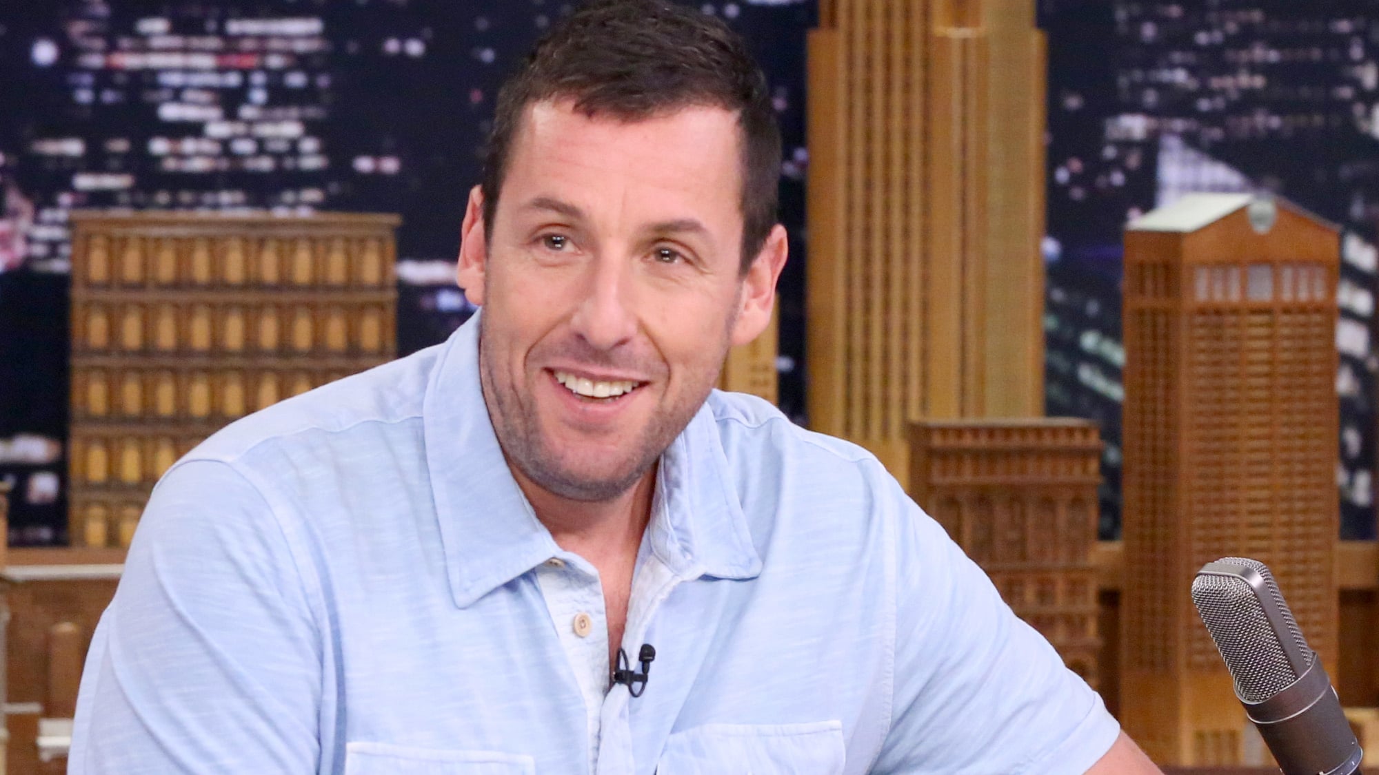 Em novo filme da Netflix, Adam Sandler será um astronauta!