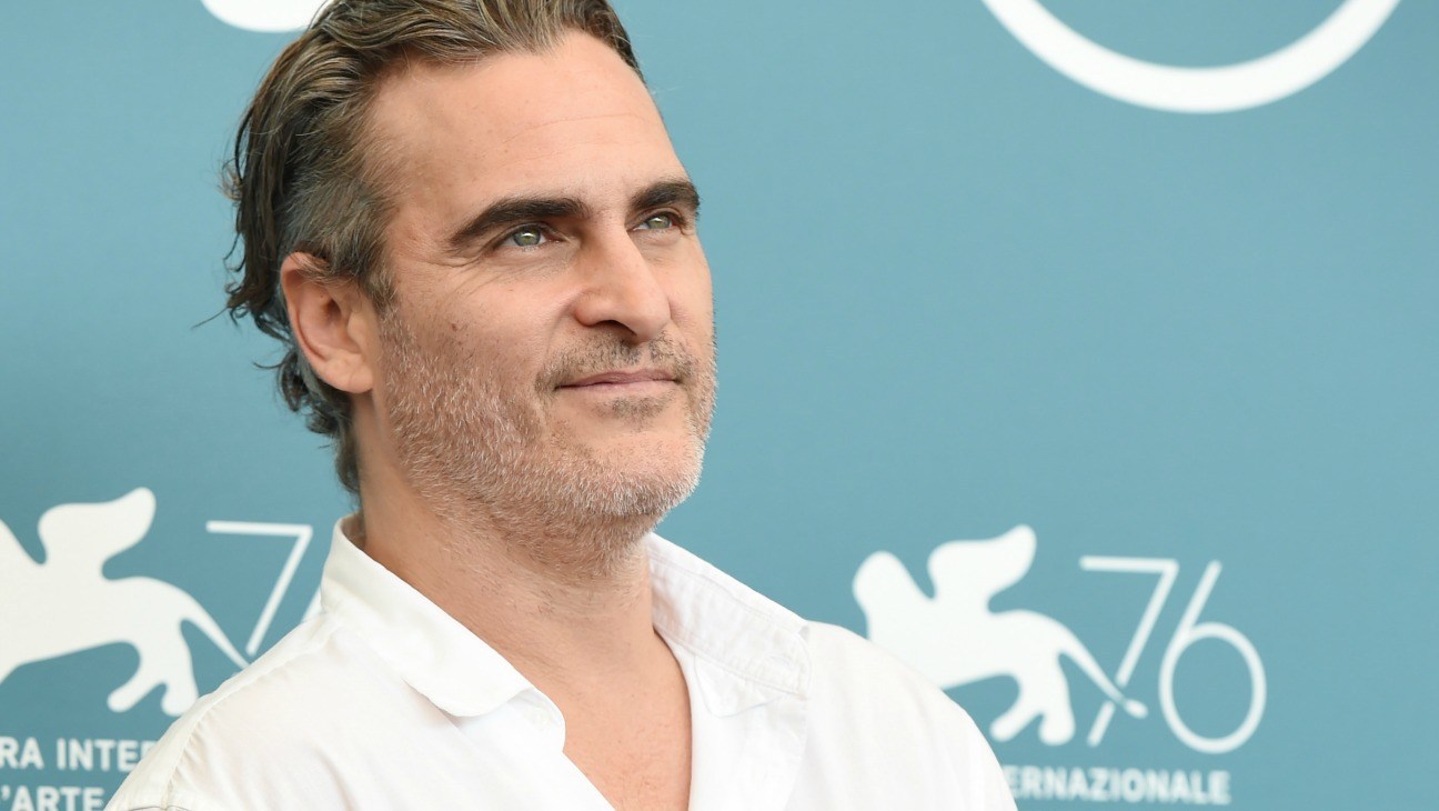 Joaquin Phoenix vai interpretar Napoleão Bonaparte em novo filme de Ridley Scott