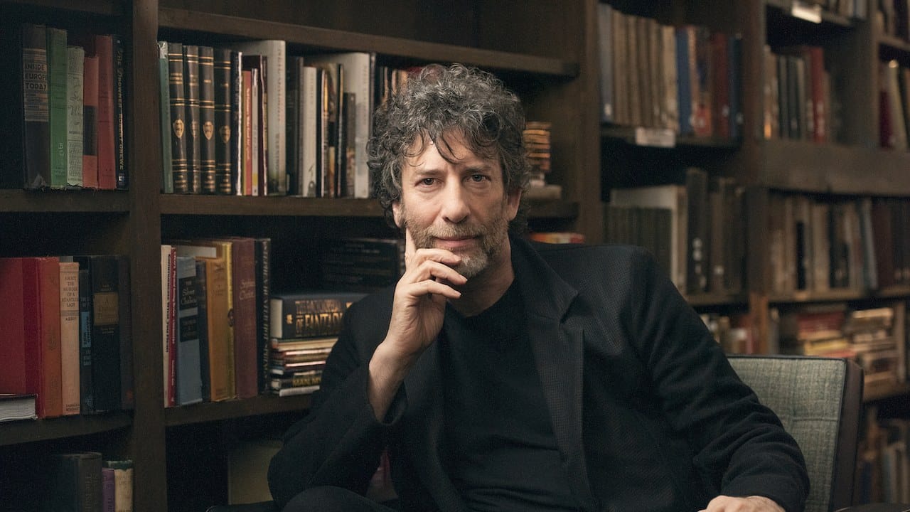 CCXP Worlds | Neil Gaiman será o convidado de honra do evento virtual