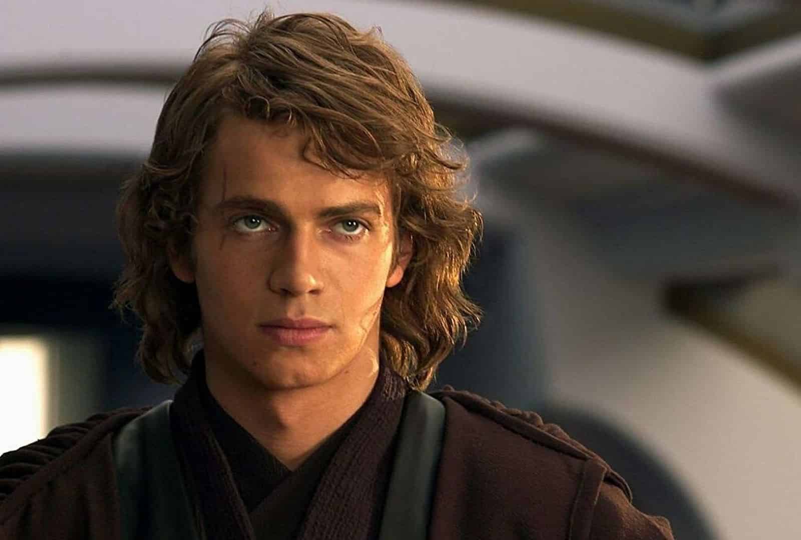 Os Últimos Jedi | No primeiro roteiro, Anakin iria aparecer como fantasma da força