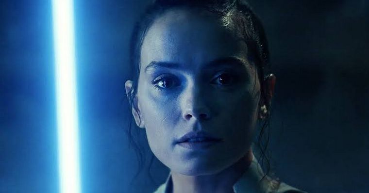 Star Wars |  Daisy Ridley fala sobre voltar a interpretar Rey Skywalker: ”Nunca diga nunca”