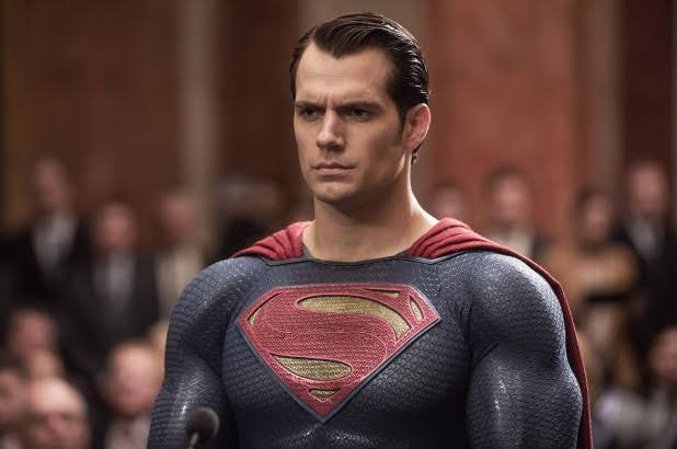 Henry Cavill deve retornar como Superman, provavelmente em Adão Negro