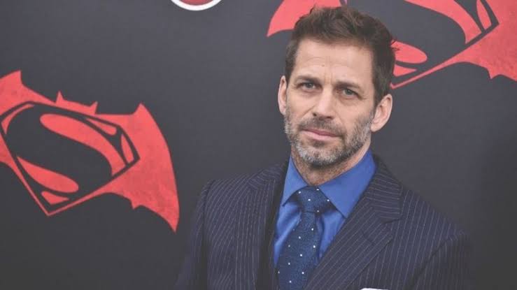 Zack Snyder diz que gostaria de dirigir filme pornô misturado com religião