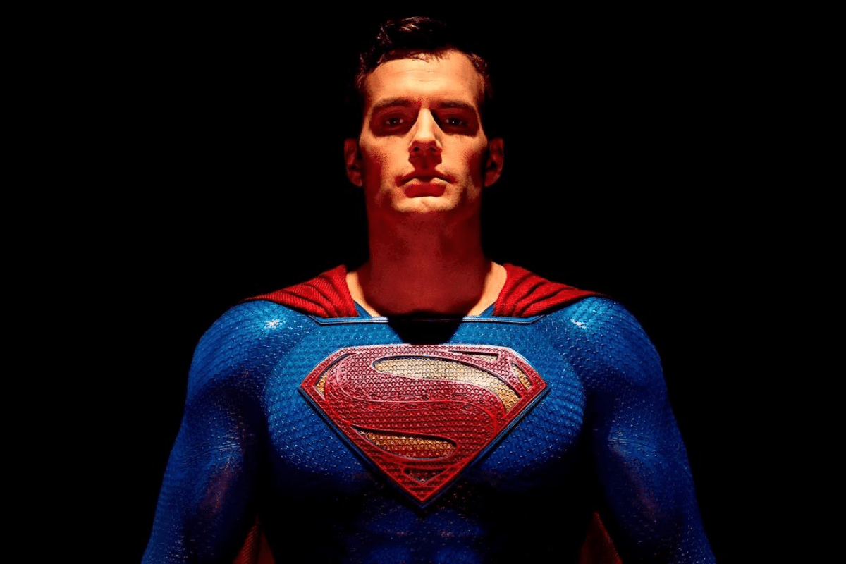 Homem de Aço 2: Filme com Henry Cavill está em desenvolvimento