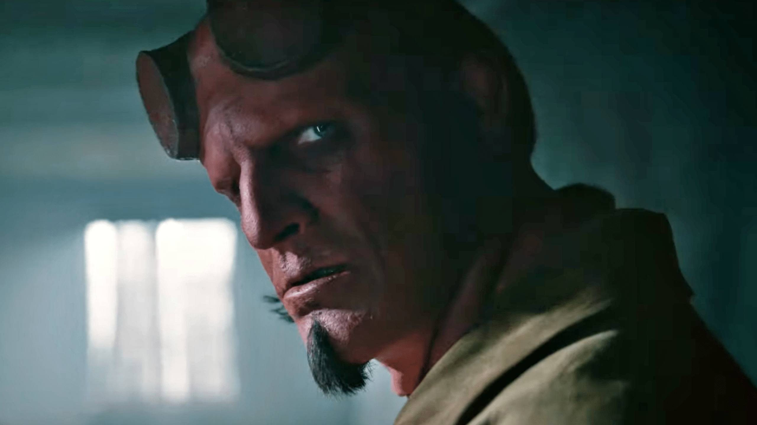 CRÍTICA | Hellboy e o Homem Torto é um filme que você esquece logo após a sessão