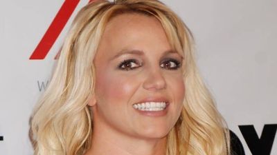 britney spears 2012 696x454 1 335a8bd9