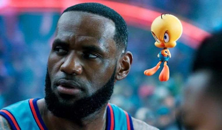 Space Jam 2 Lebron James Tweety Bird a27793fc